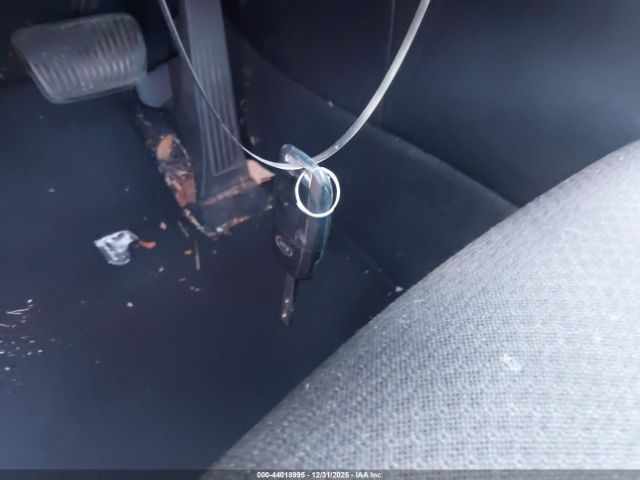 Kia Optima Lx Image 9