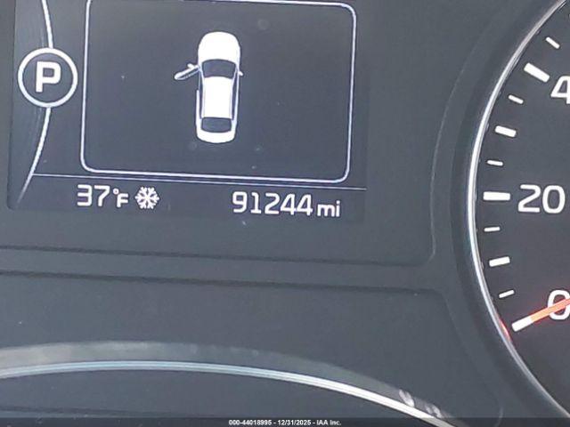 Kia Optima Lx Image 14