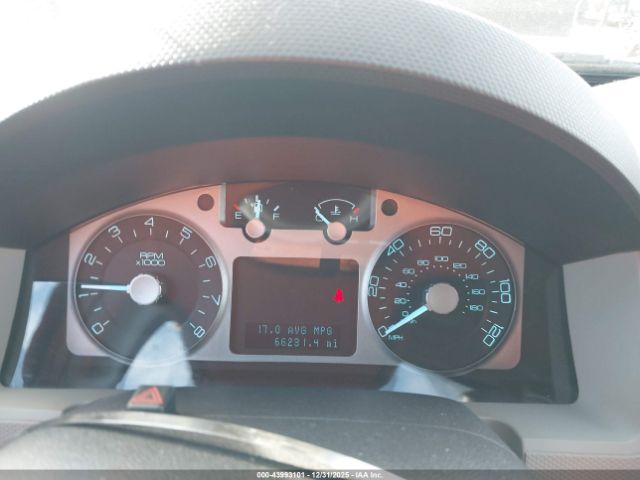 Mercury Mariner Image 9