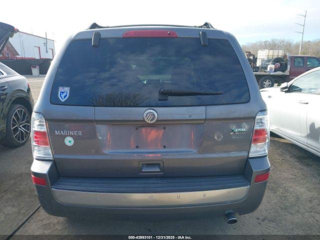 Mercury Mariner Image 8