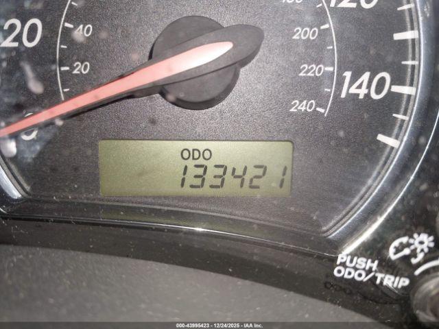 Toyota Corolla S Image 2