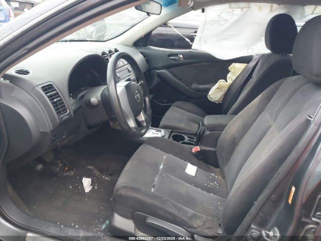 Nissan Altima 2.5 S Image 6