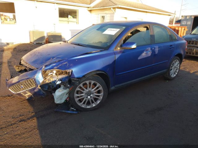 Volvo S40 2.4i Image 2