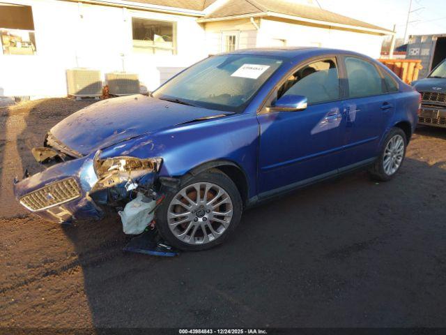 Volvo S40 2.4i Image 2