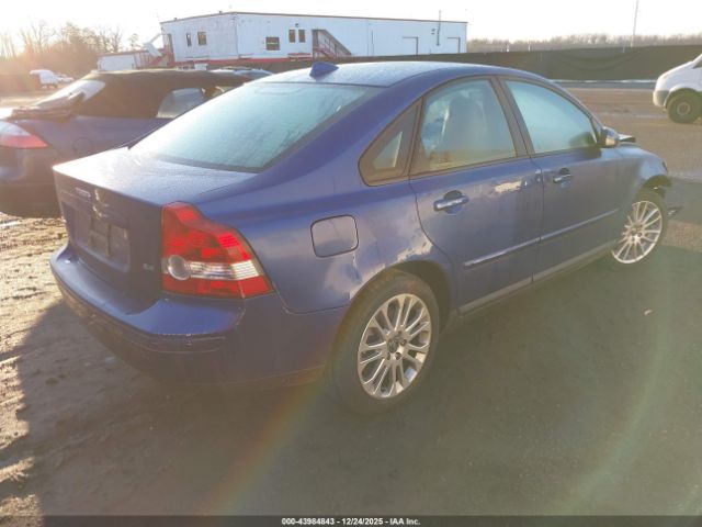 Volvo S40 2.4i Image 5