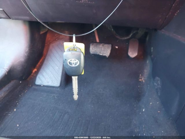 Toyota Corolla Le Image 14