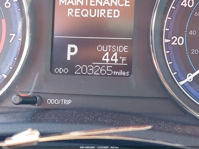 Toyota Corolla Le Image 4