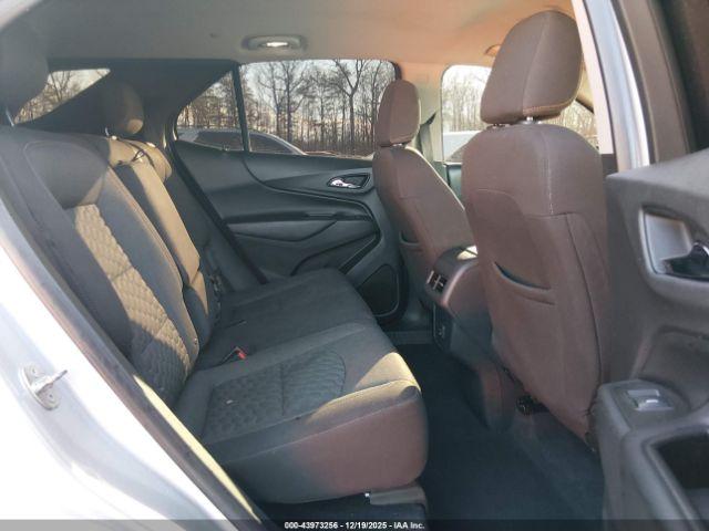 Chevrolet Equinox Lt Image 11