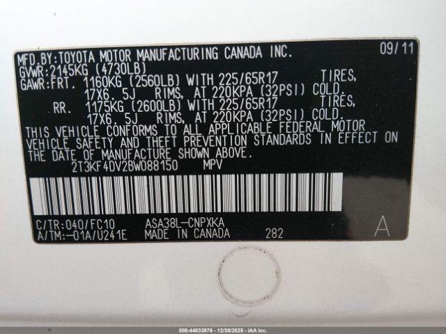 Toyota RAV4 Image 10