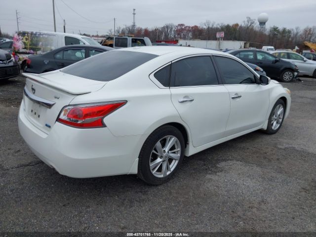 Nissan Altima 2.5 Sv Image 6