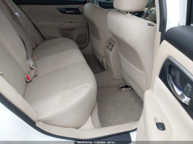 Nissan Altima 2.5 Sv Image 7