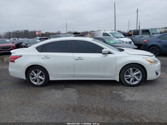 Nissan Altima 2.5 Sv Image 11