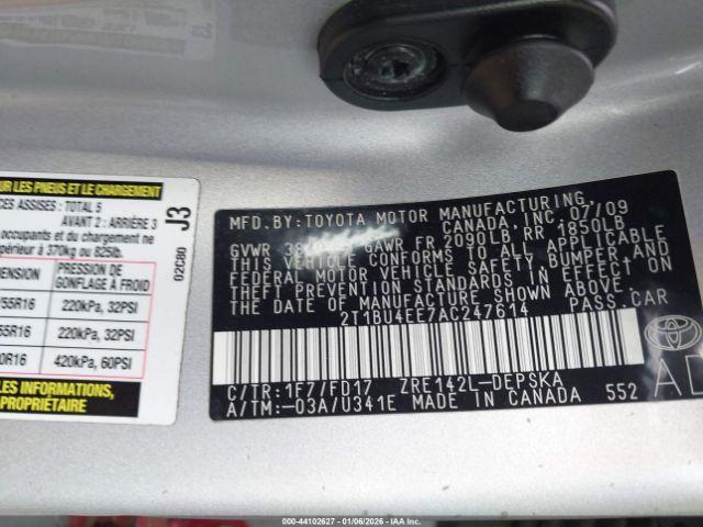 Toyota Corolla S Image 11