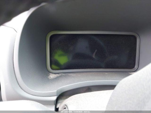 Hyundai KONA Limited Image 9