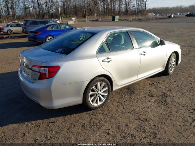 Toyota Camry Xle Image 4