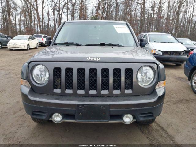 Jeep Patriot High Altitude 4x4 Image 12