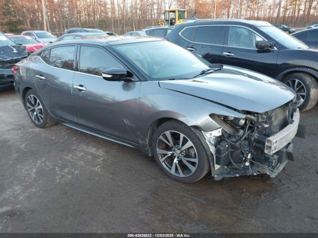  Salvage Nissan Maxima