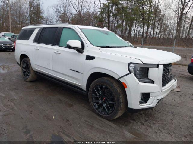  Salvage GMC Yukon