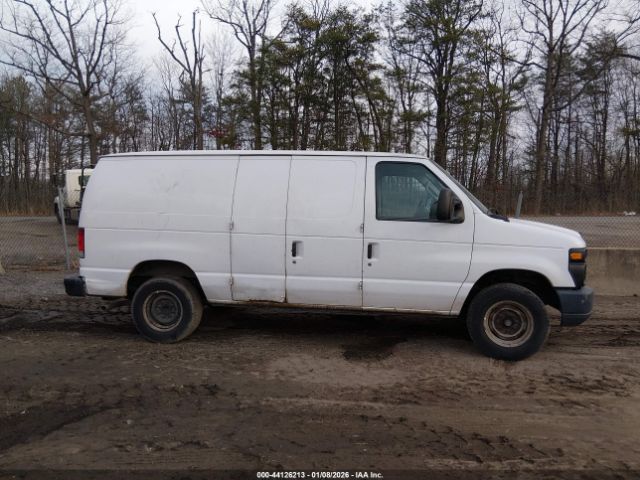 Ford E-250 Commercial Image 11