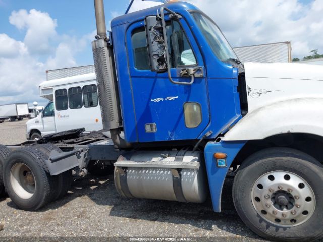 Freightliner Conventional Columbia Image 9