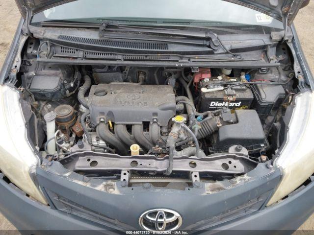 Toyota Yaris Image 11