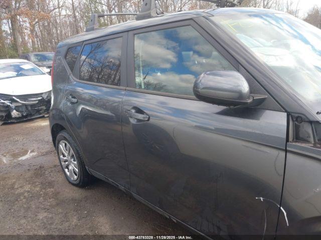 Kia Soul Lx Image 15