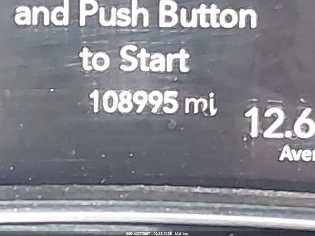 Chrysler Pacifica Limited Image 16