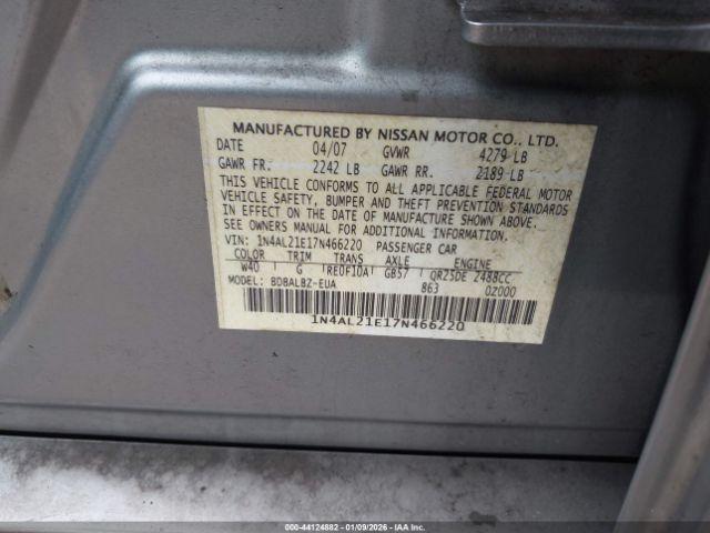 Nissan Altima 2.5 S Image 6