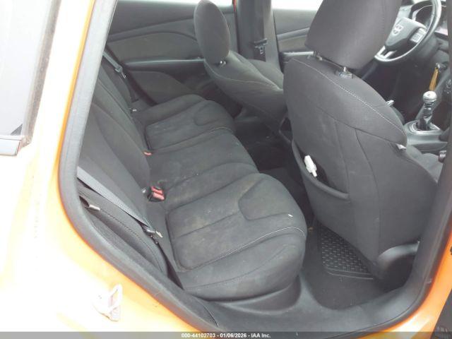 Dodge Dart Sxt Image 4